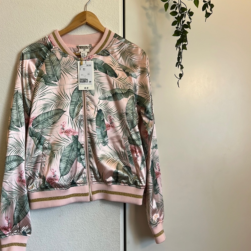 Sweater With Palm leafs and flamingos H&M Collab